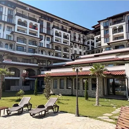 Etara 4, - Modern Seaside Elegance Sweti Wlas
