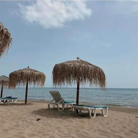 Etara 4, - Modern Seaside Elegance Apartment
